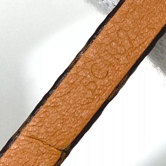 LOUIS VUITTON Monogram Bracelet-LV Tribute Boite Chapeau Bracelet - Picture 3 of 16